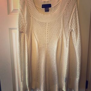 Kardashian Kollection L sweater